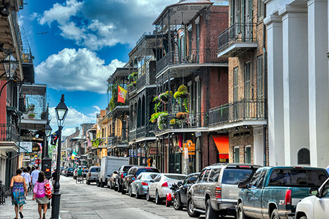 We offer professional commercial window cleaning services in New Orleans.