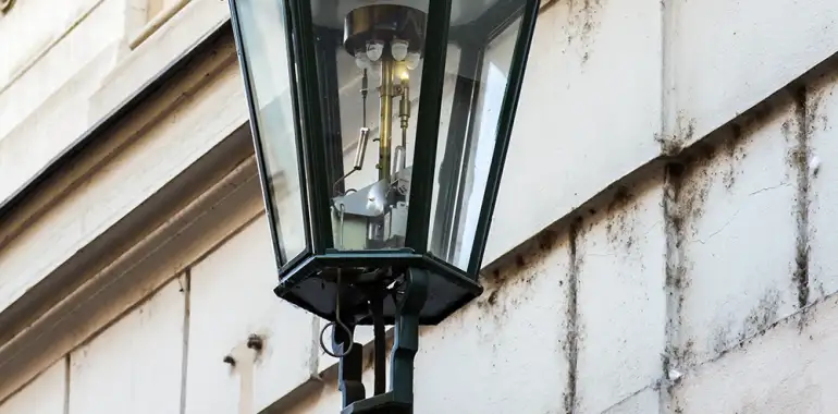 Gas Lantern Maintenance: Keeping New Orleans’ Iconic Lights Gleaming